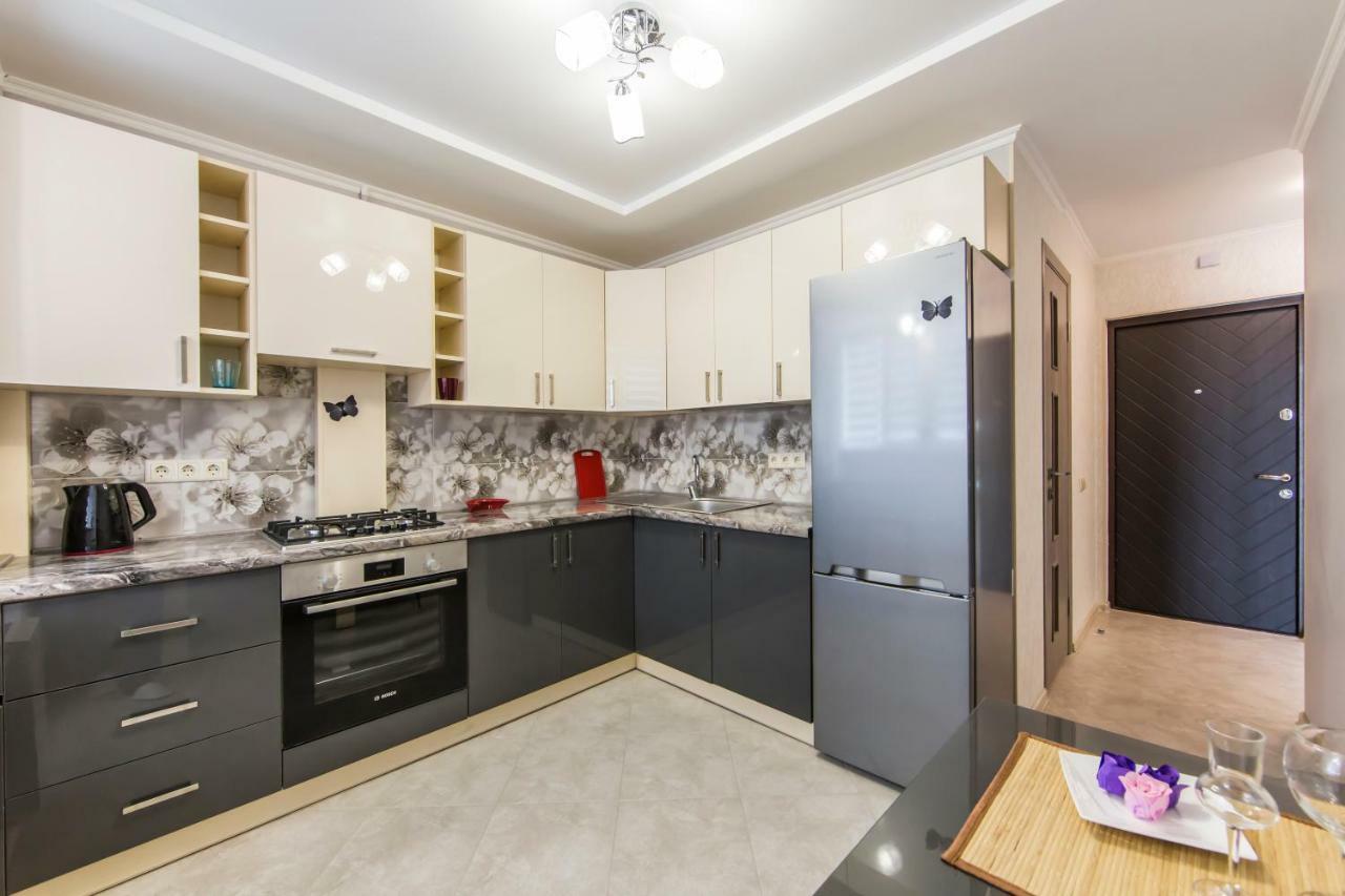 키예프 The Best Rest In This Stylish, Cozy Apartament. 아파트 외부 사진